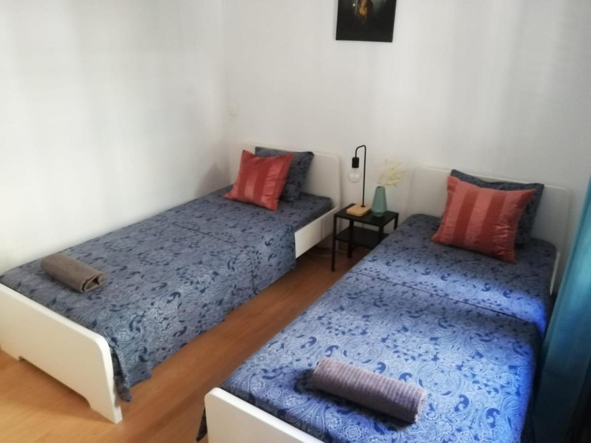 Habitacion Doble En Eixample บาร์เซโลนา ภายนอก รูปภาพ